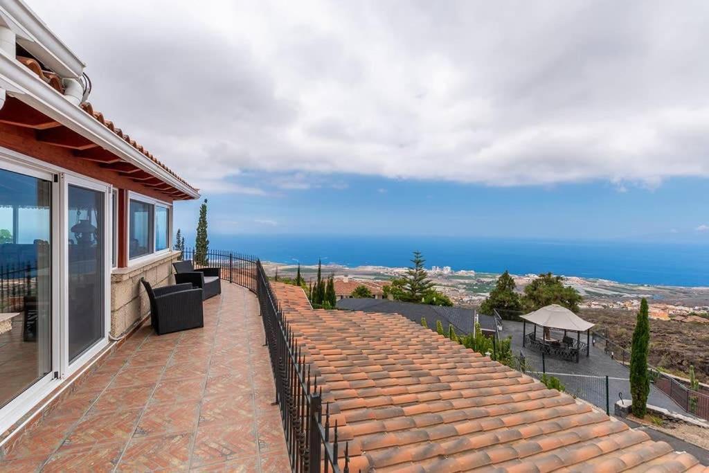 Villa Carlitos Vistas Al Mar Y A La Montana 아데제 외부 사진