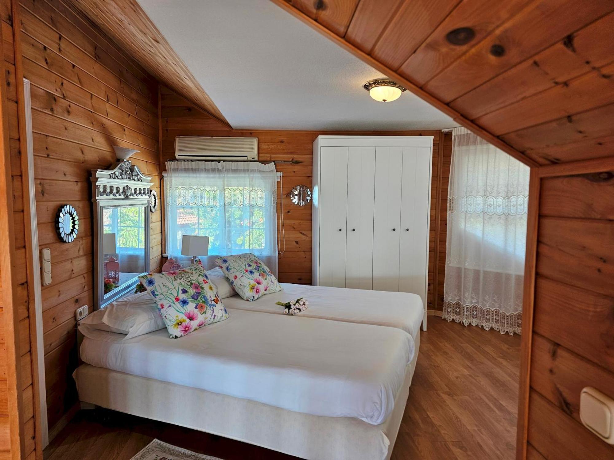 Villa Carlitos Vistas Al Mar Y A La Montana 아데제 외부 사진