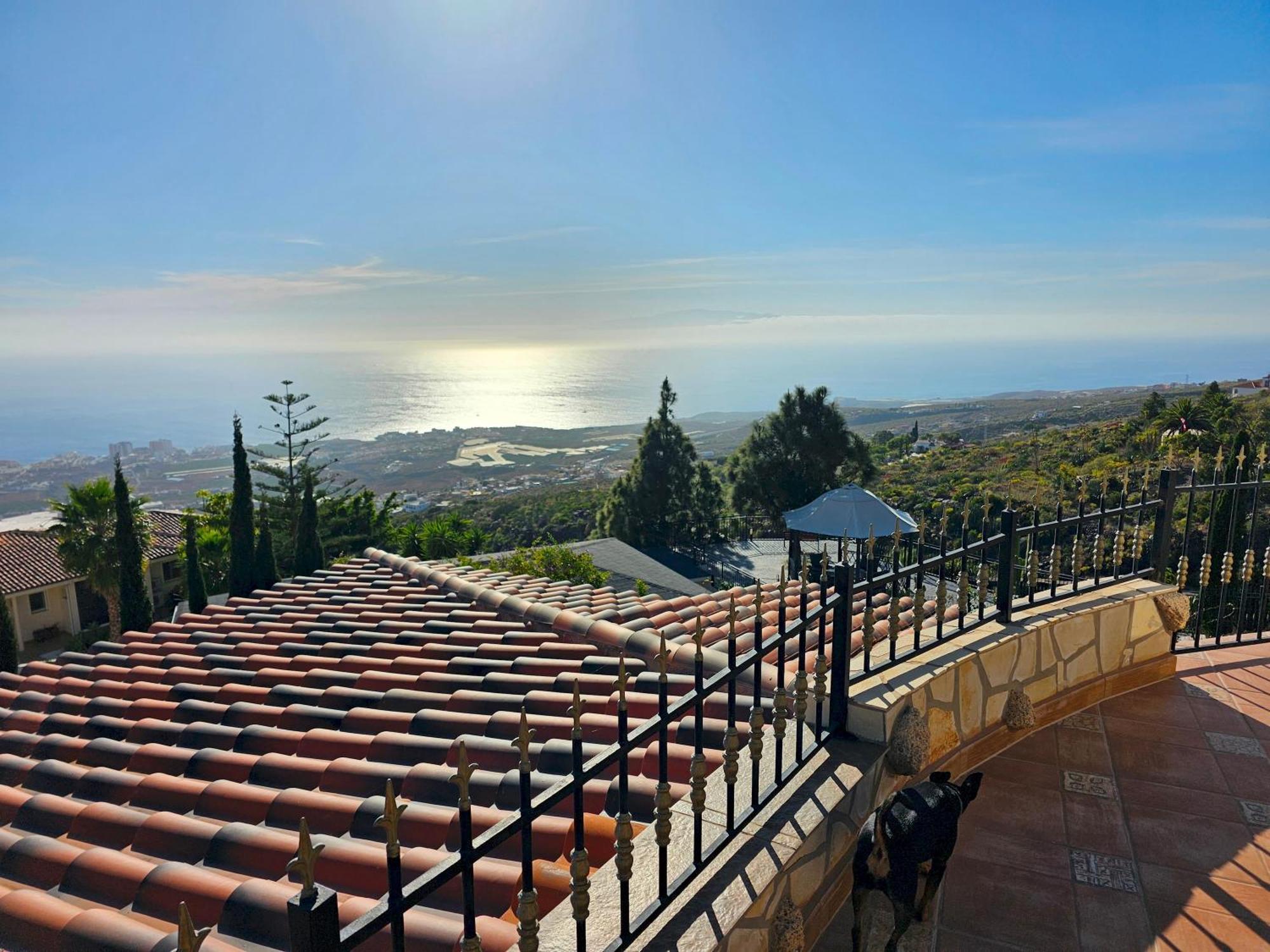 Villa Carlitos Vistas Al Mar Y A La Montana 아데제 외부 사진