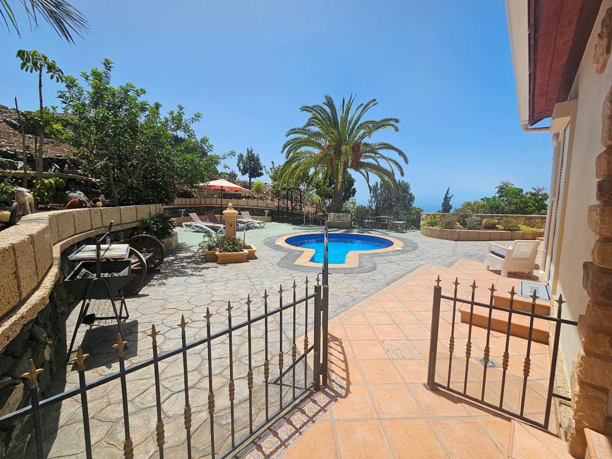 Villa Carlitos Vistas Al Mar Y A La Montana 아데제 외부 사진