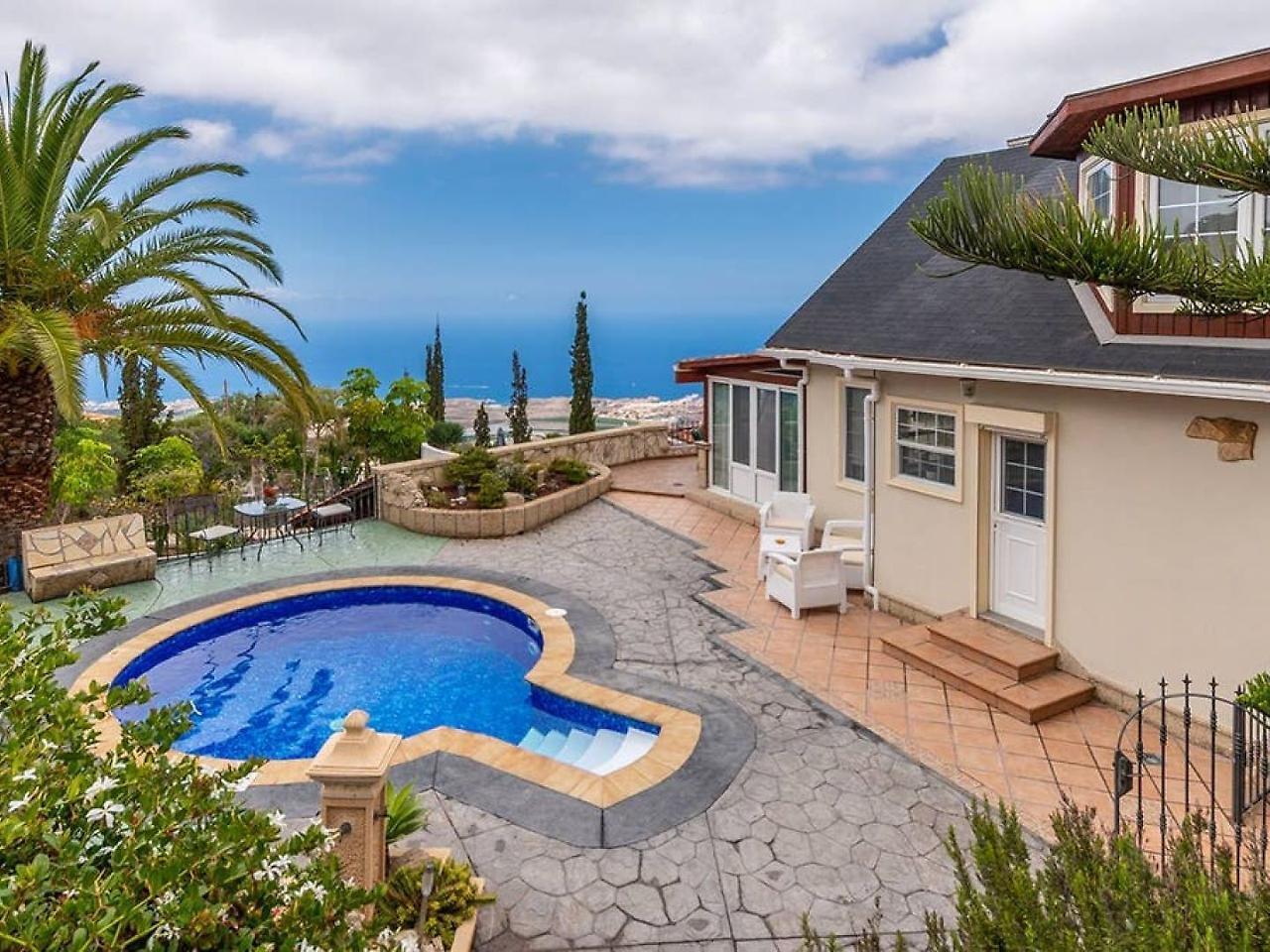 Villa Carlitos Vistas Al Mar Y A La Montana 아데제 외부 사진